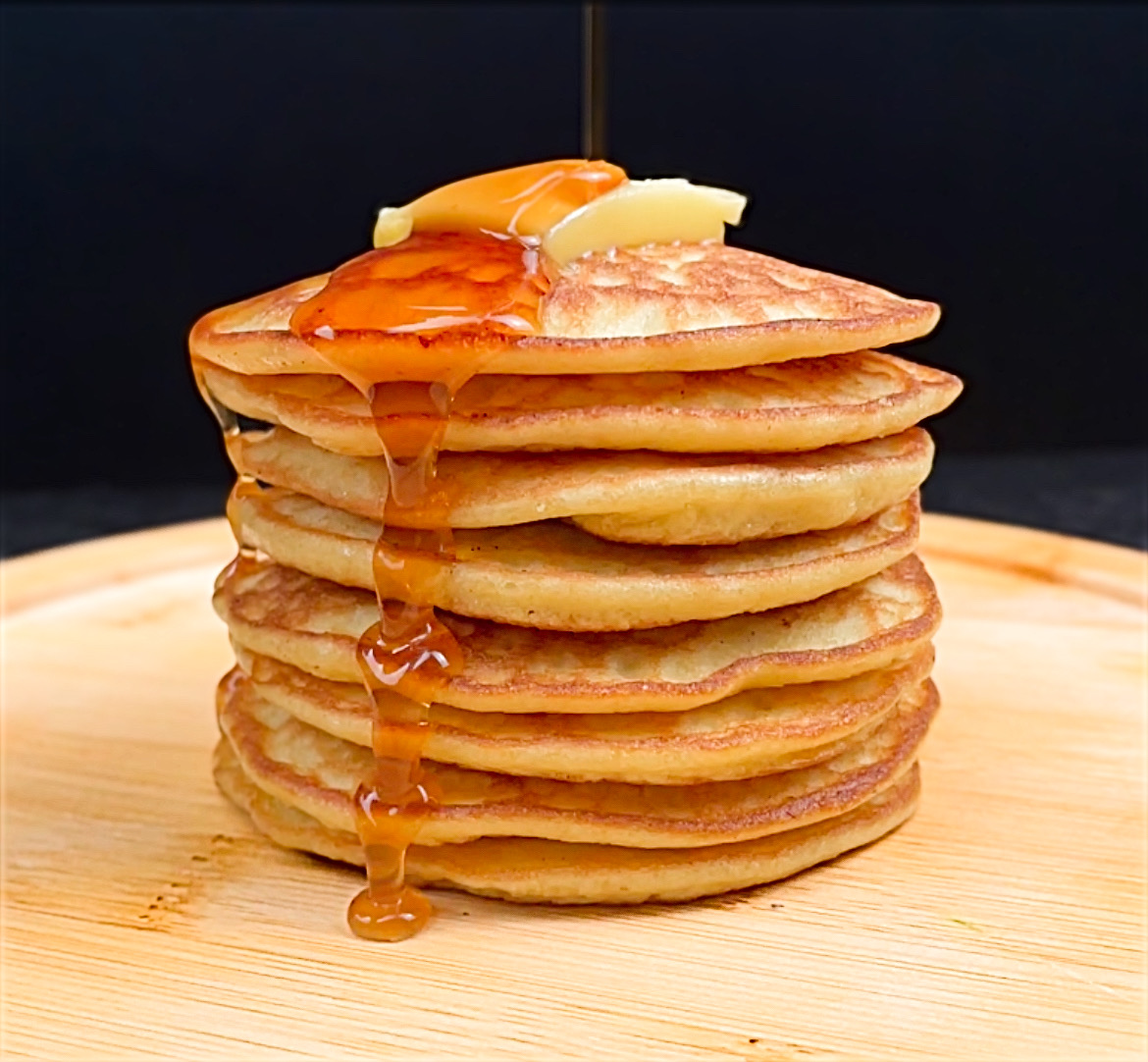 Keto Fluffy Buttermilk Pancakes